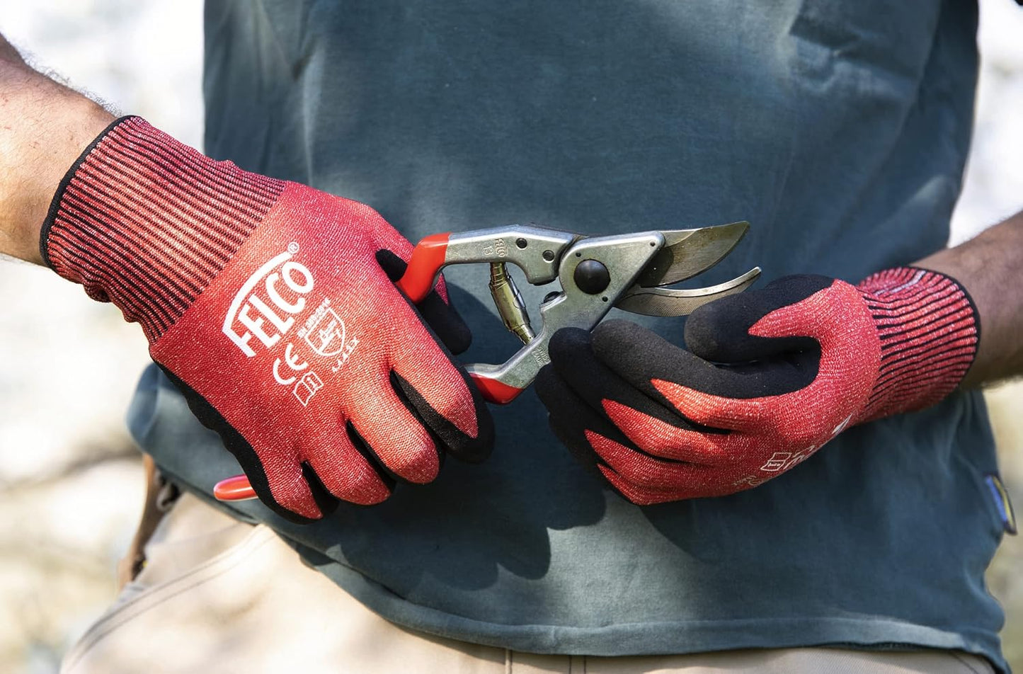 Felco F-13 Pruning Shears – 10.6" Garden Clippers with Dual-Hand Use & 30mm Cut | Hand Pruners for Gardening | Garden Tool Cutter with Bypass & Anvil Blades, Forged Aluminum Handle, Large Hand Fit