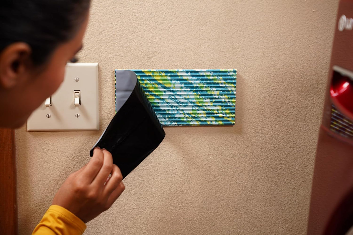 RESCUE! FlyPad – Sticky Fly Traps for Indoor & Outdoor Use - 2 Traps