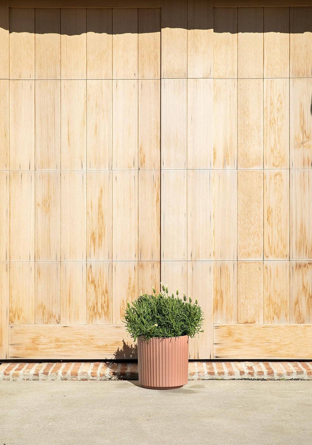 Veradek Demi Series Round Planter for Porch, Patio, Backyard | Durable Plastic-Stone Composite Material | Modern Décor for Tall Plants, Flowers