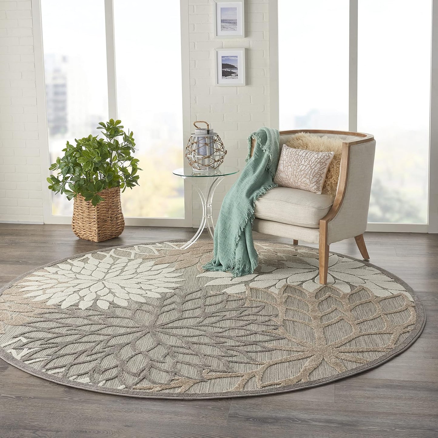 Nourison Aloha Indoor/Outdoor Area Rug 7’10”, Natural, Round Tropical Botanical Easy -Cleaning Non Shedding Bed Room Living Room Dining Room Deck Backyard Patio