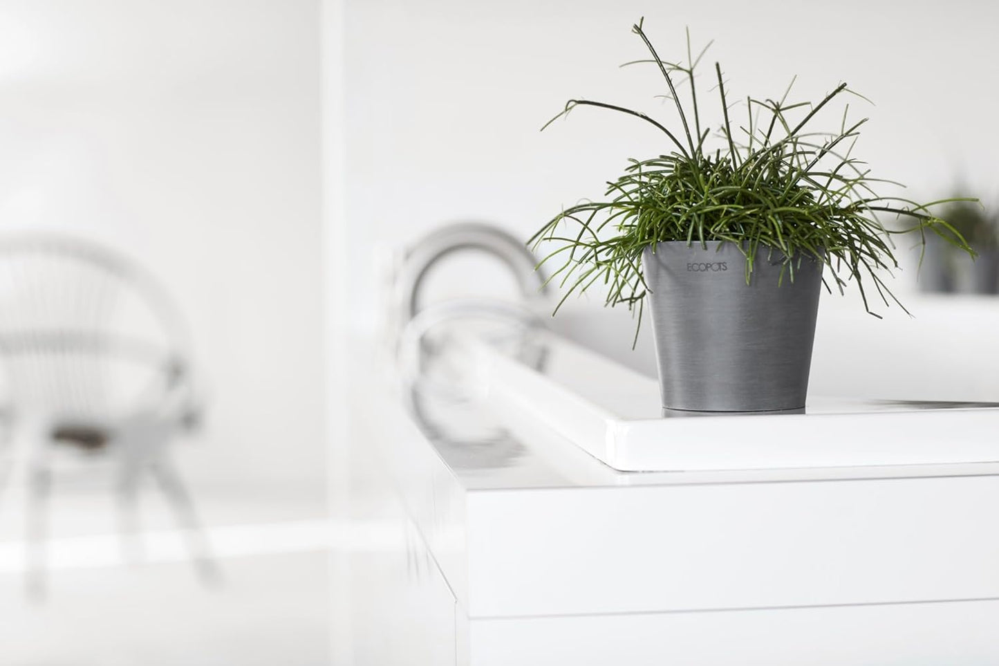 Ecopots Amsterdam Mini Durable Modern Round Recycled-Based Composite Flower Pot Planter, Grey, 4"