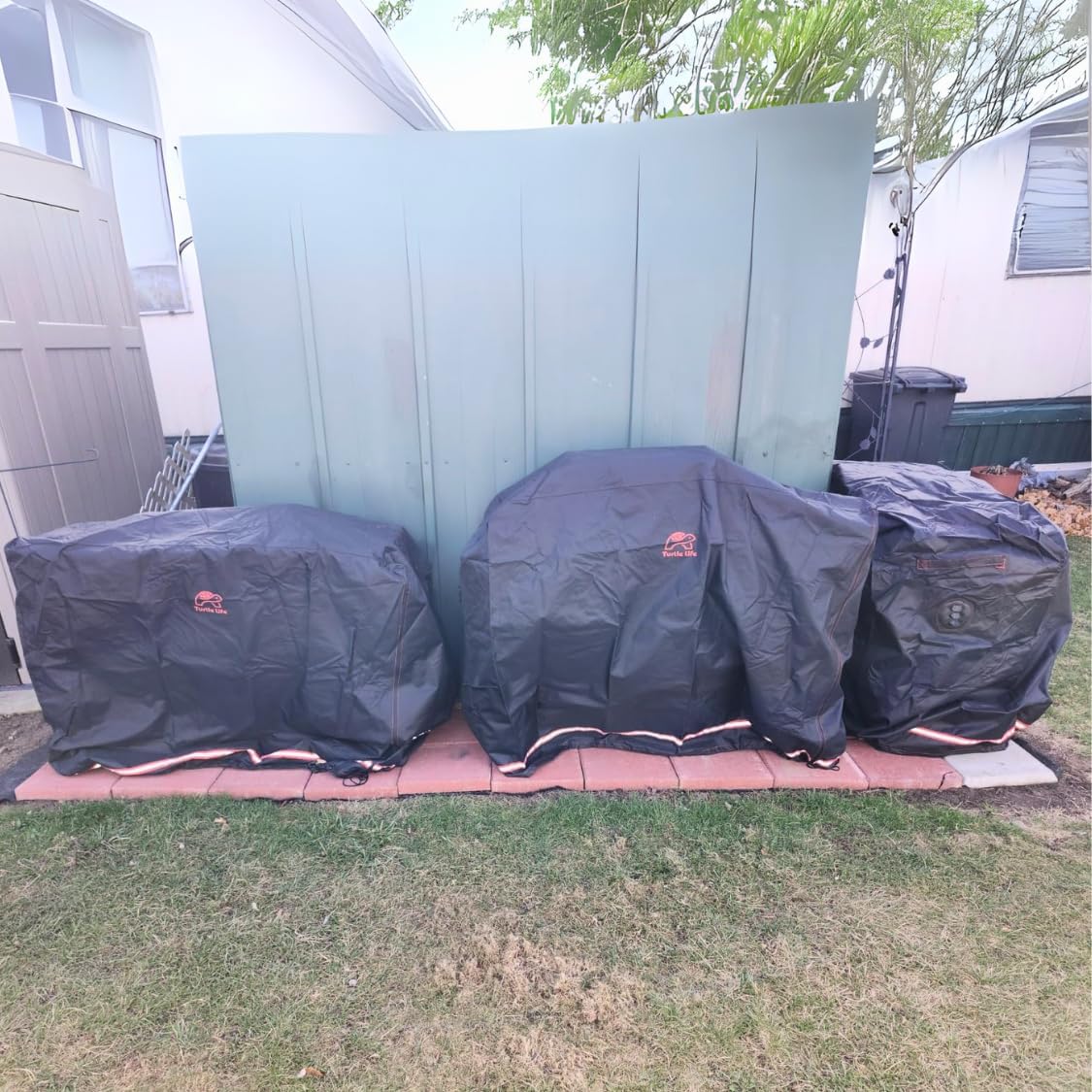 BBQ Grill Cover, 46 Inch Heavy Duty Waterproof Barbecue Gas Grill Covers for Flat Top Griddle, Anti-Fading Cover for Gas Grill, Black