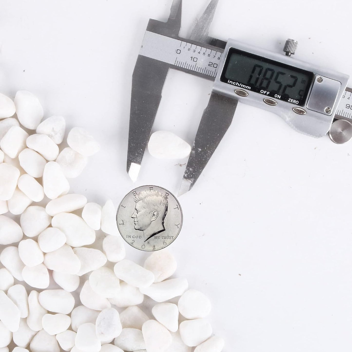 White Pebbles for Plants Garden Vases 1.8lb White Rocks Gravel Decorative Stone 1/2"……