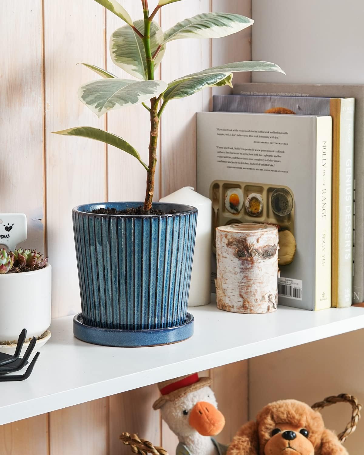 LE TAUCI Ceramic Pots for Plants, 5.5 Inch Plant Pots with Drainage Hole and Saucer, Indoor Plant Pots for Succulent, Snake Plants and Cactus, Flower Pots, Set of 2, Reactive Glaze Blue