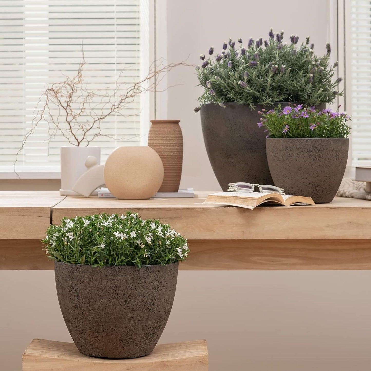 LA JOLIE MUSE 14.2/11.3/8.6 Inch Large Planters,Indoor/Outdoor Round Planters Set of 3,New Iron Plant Container with Drain Holes,Tree Flower Plant Pots for Patio and Deck