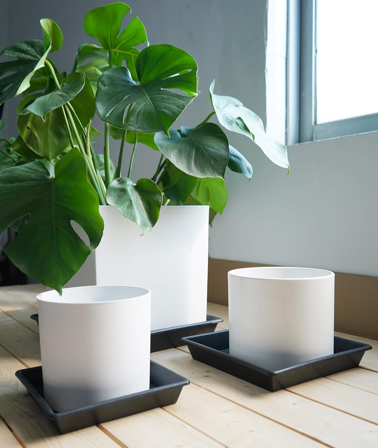 Square Plant Saucer 18 Inch 2 Pack 10 14 16 18 20 Extra Large Plant Trays for Pots Heavy Duty Plastic Plant Saucers for Indoors Outdoors, Flower Pot No Holes Plant Drip Trays