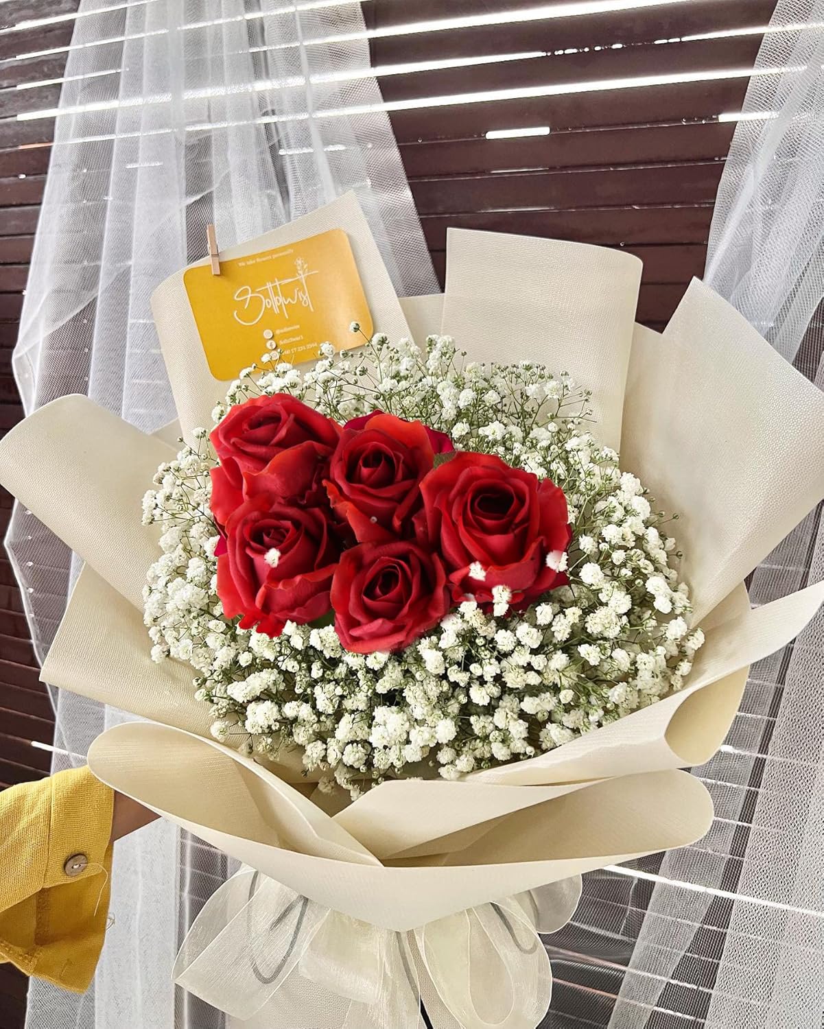 Artificial Realistic Roses Red Flowers 24" Real Touch Silk Roses Bouquet Long Stems Rose for Flower Arrangement Fake Roses Decor for Home Party Wedding Table Centerpieces Roses Realistic - 5 Pcs