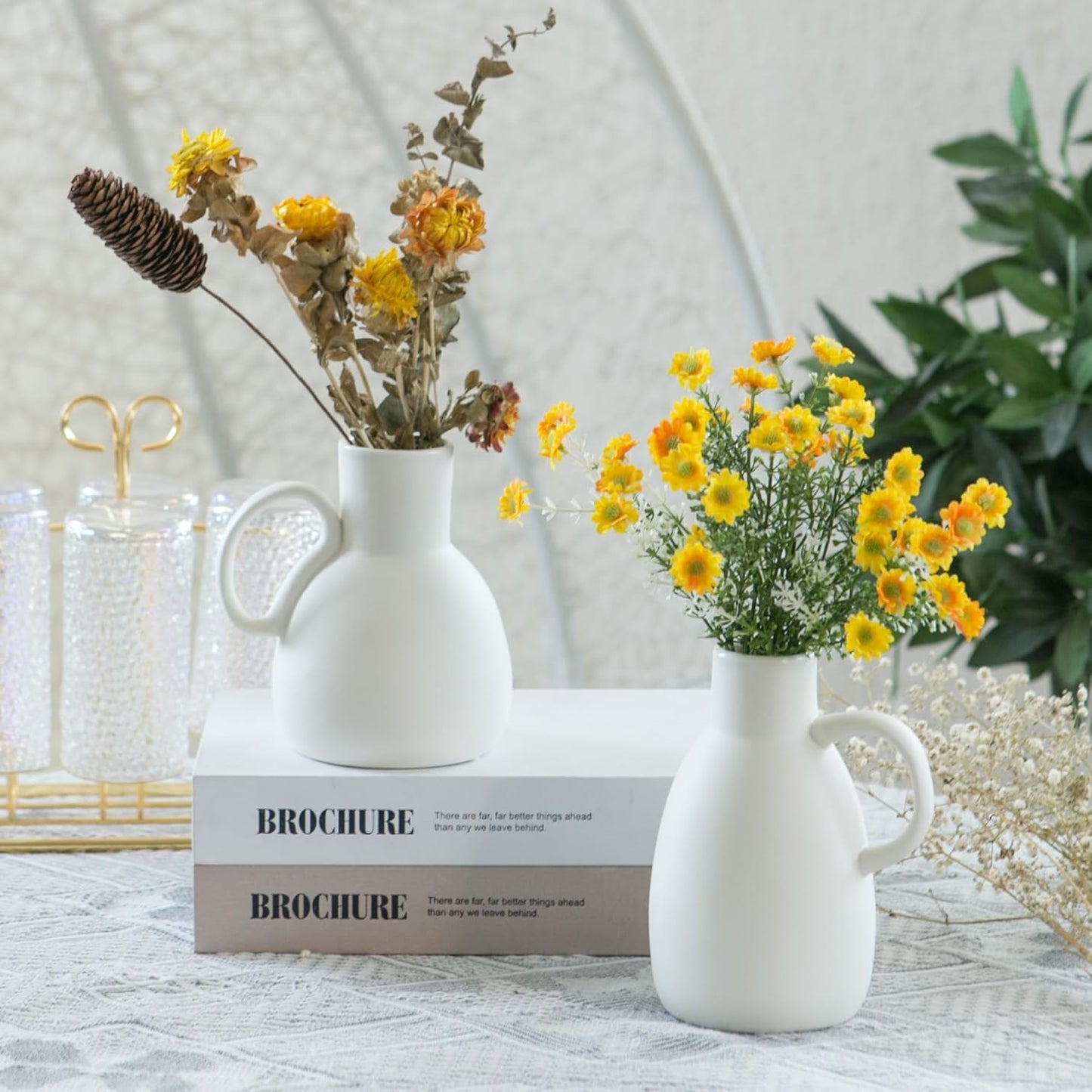 White Ceramic Vase Set - 2 Small Vases with Handle, Pottery Vases for Modern Home Decor, Minimalist Matte Pitcher for Fowers, Decorative Clay Vase Centerpiece Dining Table Decorations