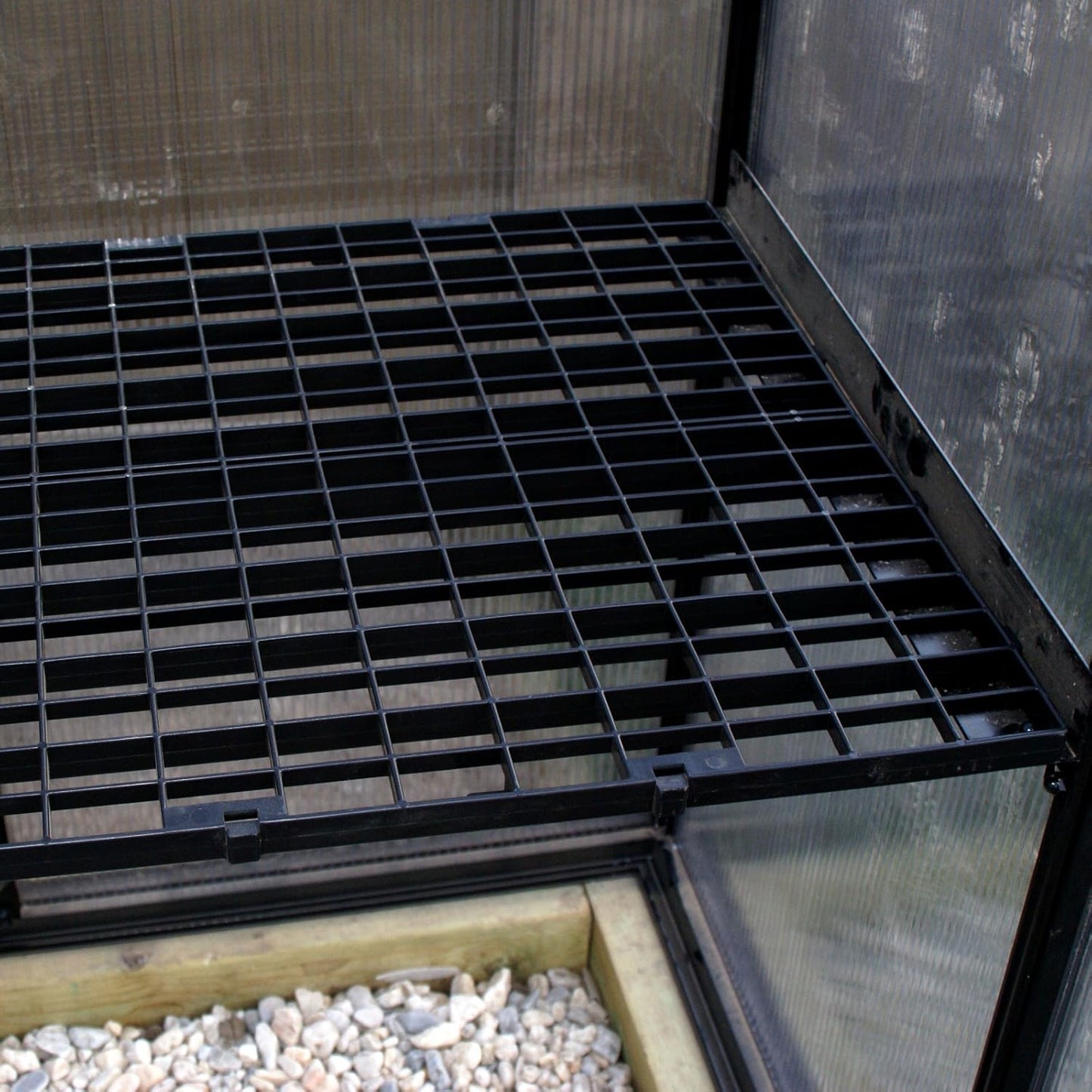 Greenhouse Work Bench System Size: 16' W