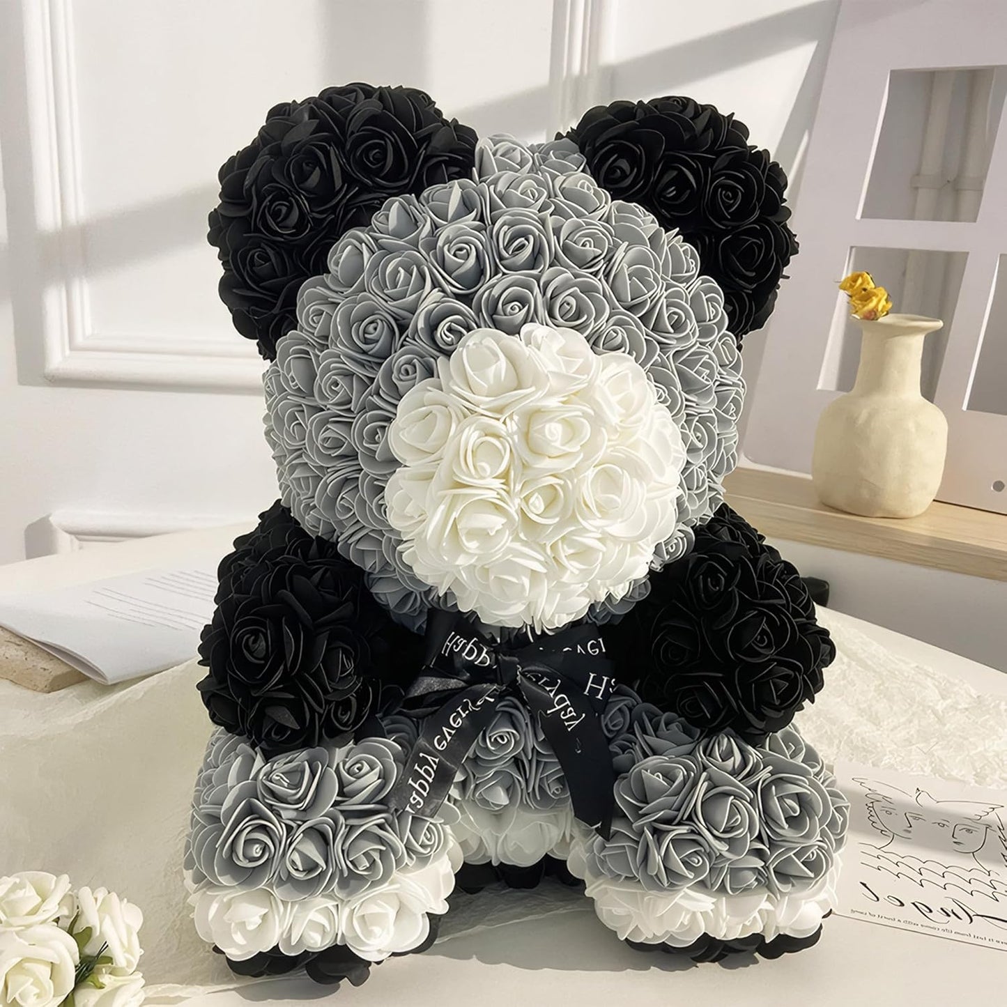 500 Pcs 1.4 Inch Mini Artificial Flowers Head Bulk 5 in 1 Set Faux Foam Fake Small Rose Tiny Baby Flores Bouquet Cake Gift Home Decoration DIY Craft (Black, Gray, White Mixed)