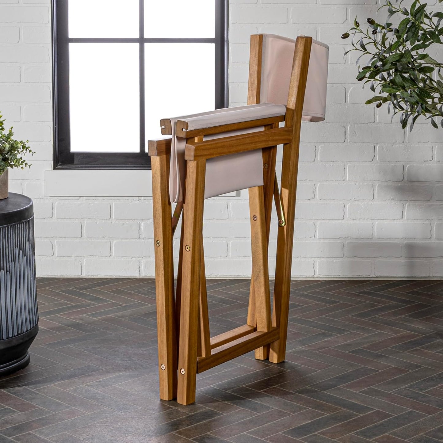 JONATHAN Y DRC1000B-SET2 Cukor Classic Vintage Outdoor Acacia Wood Folding Director Chair with Canvas Seat Classic, Vintage, Mid-Century, Modern, Traditional, Coastal, Beige/Teak Brown (Set of 2)