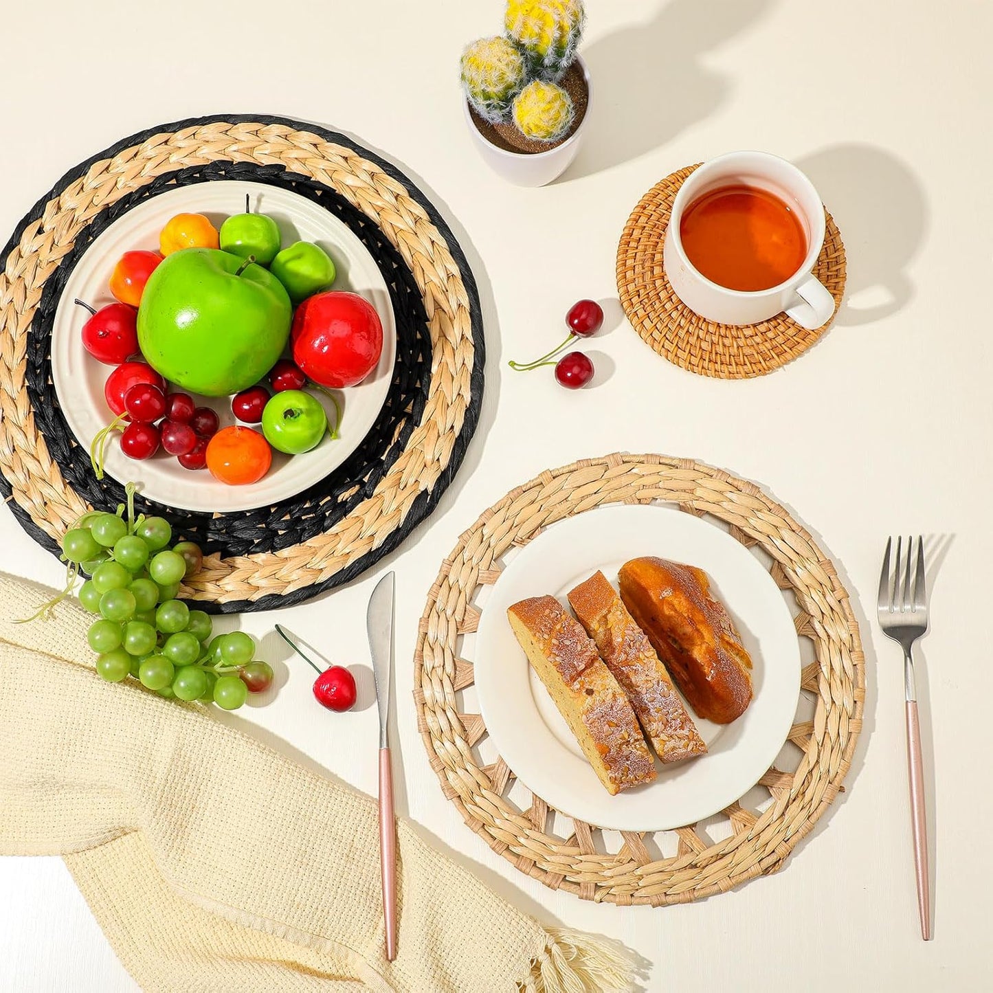 Tatuo 11 Pcs Boho Wall Basket Decor Decorative Bulrush Woven Basket Wall Decor Art Round Farmhouse Hanging Baskets for Kitchen Rustic Home Summer Decorations, Multi Sizes(Retro)