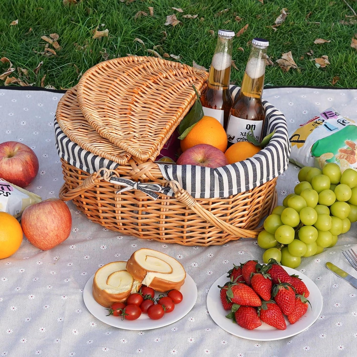 Happypicnic Wicker Picnic Basket with Handle, 15" Large Empty Picnic Basket with Lid & Removable Liner, Vintage Hand Woven Basket for Picnics, Camping, Veg Picking, Mother'S Day, Thanksgiving (Stripe)