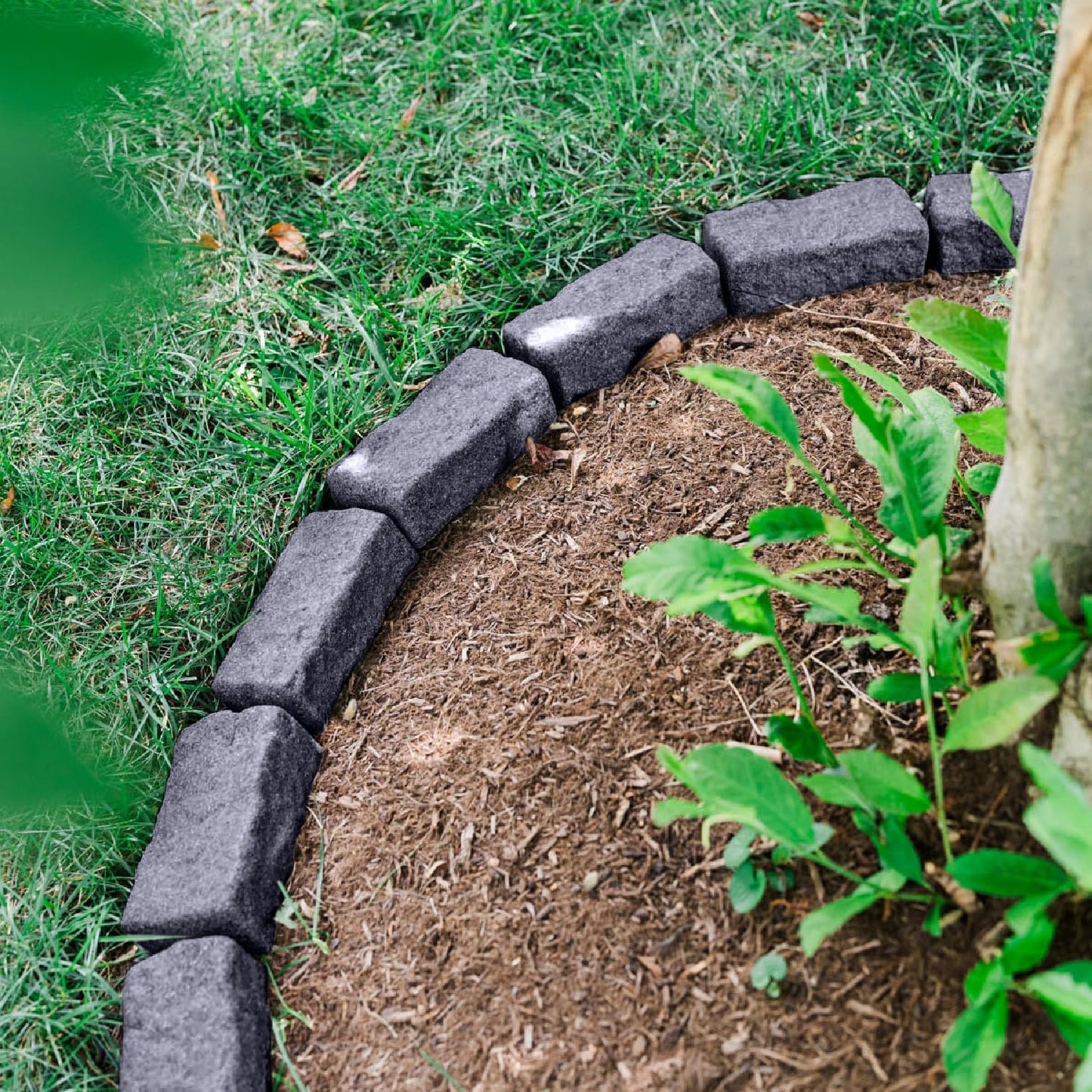 Beuta Landscape Edging | Garden Edging Border | Faux Stone Bricks for Lawn edging, Flower beds, Pathways & Yard Edging– 4 Packs | Each Section Has 6 Bricks 48"L x 4"W x 2.25"H | 12 Spikes |Charcoal