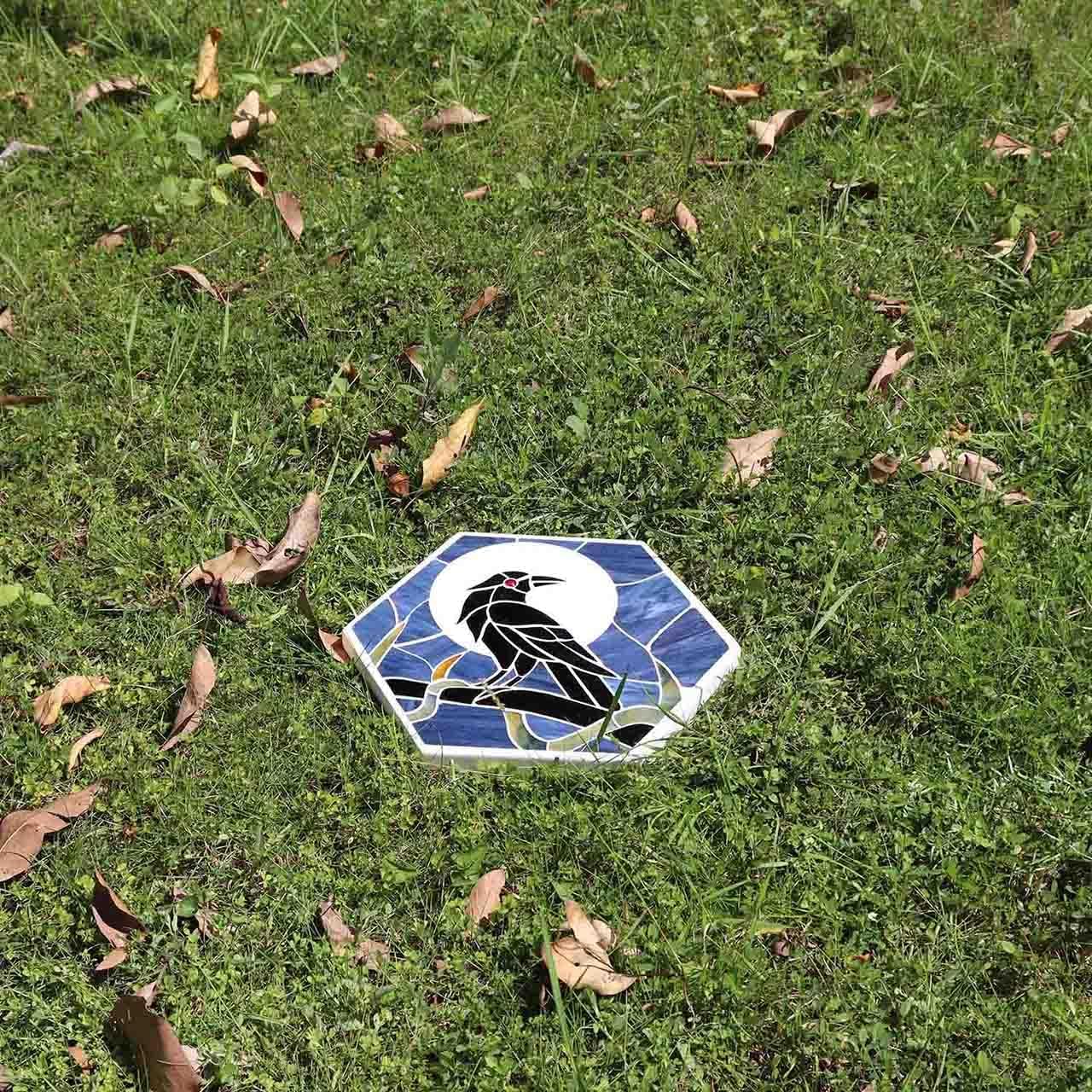 Bieye MSS004 Tiffany Style Stained Glass Mosaic Decorative Stepping Stone for Garden Decor (Raven, 13" Hexagonal)