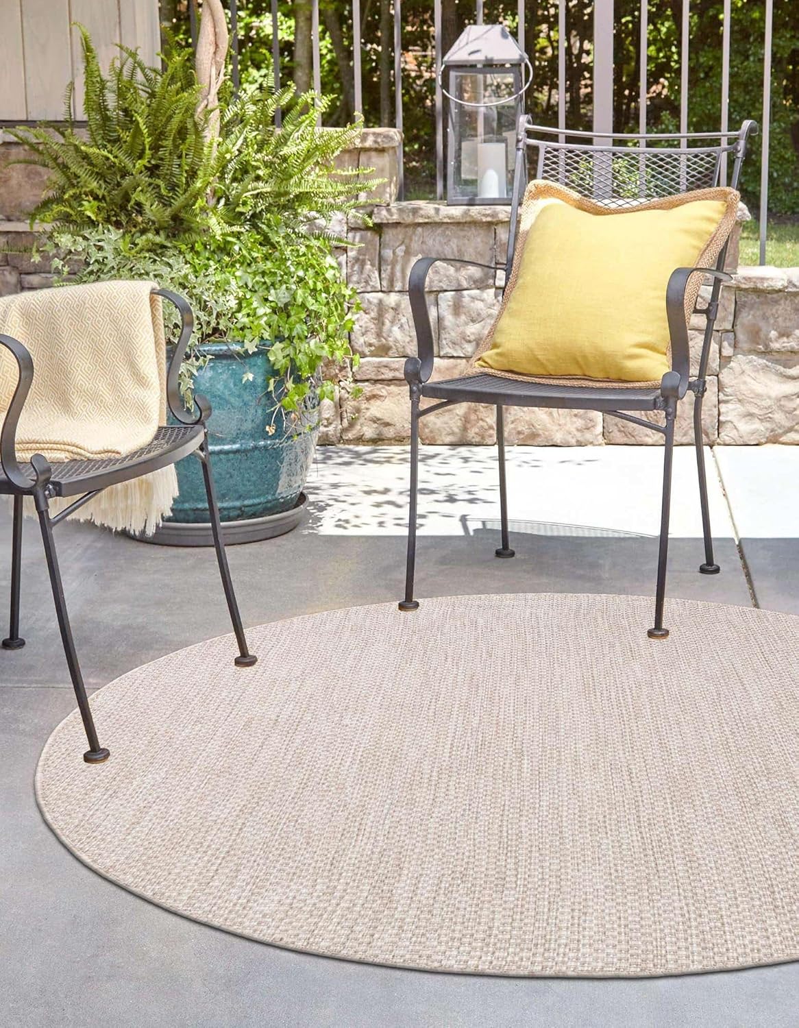 Unique Loom Outdoor Solid Collection Area Rug (3' 3" Round Beige/Ivory)