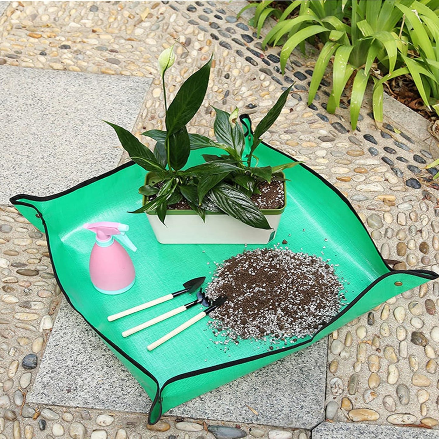 BIUWING 2PCS 26.8" x 26.8" Plant Repotting Mat Waterproof Transplanting Mat Indoor Succulent Potting Mat Portable Gardening Soil Changing and Watering mat Square and Foldable Garden mat