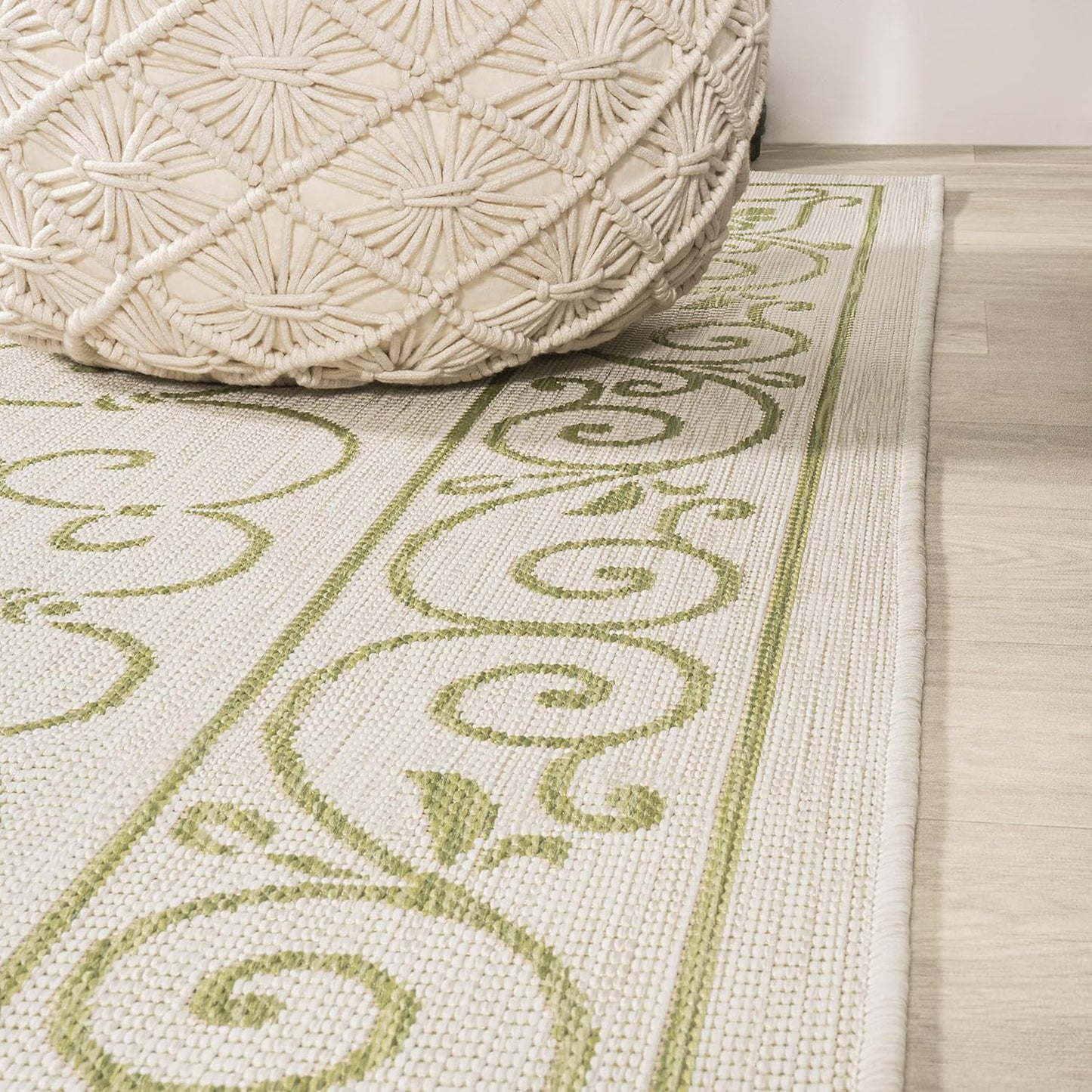 JONATHAN Y SMB106I-5SQ Charleston Vintage Filigree Textured Weave Indoor Outdoor Area Rug, Bohemian Coastal Traditional Easy Cleaning,Bedroom,Kitchen,Backyard,Patio, 5' Square, Cream/Green