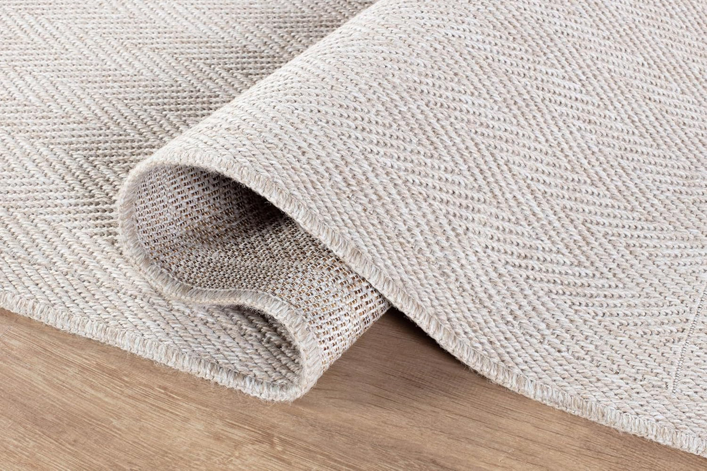 CAMILSON Easy Jute Rug 2x3, Indoor Outdoor Off-White Color Fiber Area Rugs for Bathroom and Kitchen Rug, Herringbone Seagrass Boho Woven Design, Easy-Cleaning, Washable Outside Carpet Alfombras 2 x 3