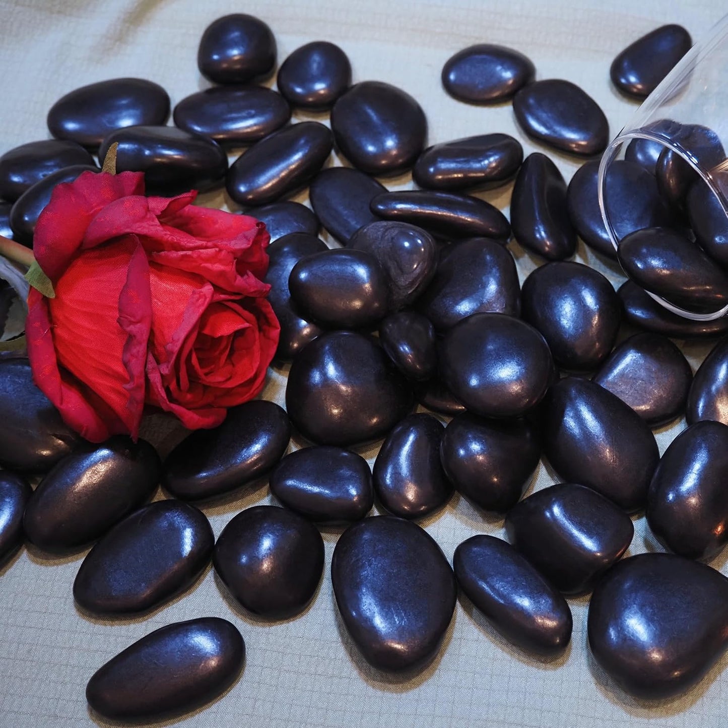 40lbs River Rocks, 1-2Inch Decorative Ornamental Natural Pebbles for Garden Couryard Landscaping Stones, Gravel Filler for Fish Tank,Vases,Home Decor,Aquariums,Animal Habitat, Black