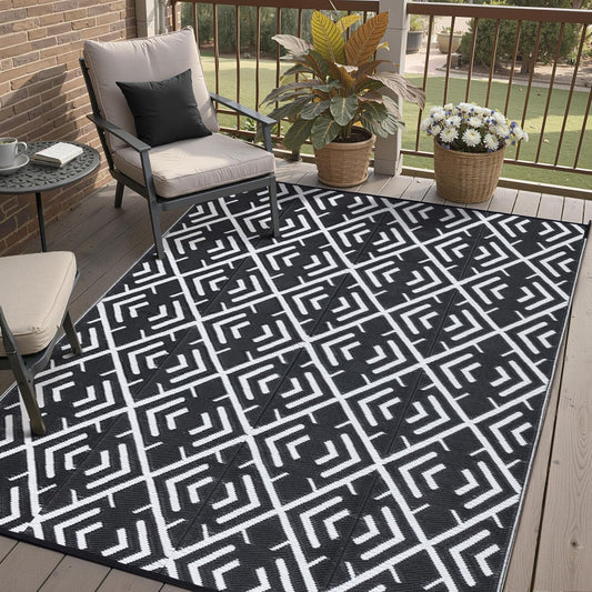 Outdoor Rug Mats, Large Waterproof Outdoor Area Rug, Reversible Portable Outdoor Plastic Straw Carpet for RV Deck Camping Front Door Indoor Outside Porch Picnic (5x8ft Geometric Black&White)