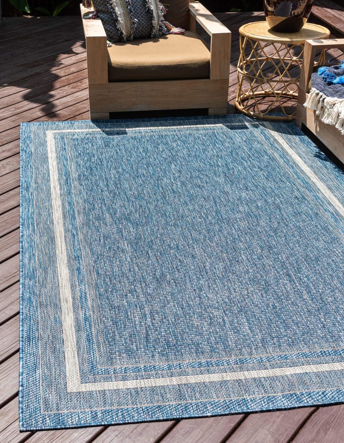 Unique Loom Outdoor Border Collection Area Rug - Soft Border (5' 3" x 8' Rectangle Blue/Ivory)