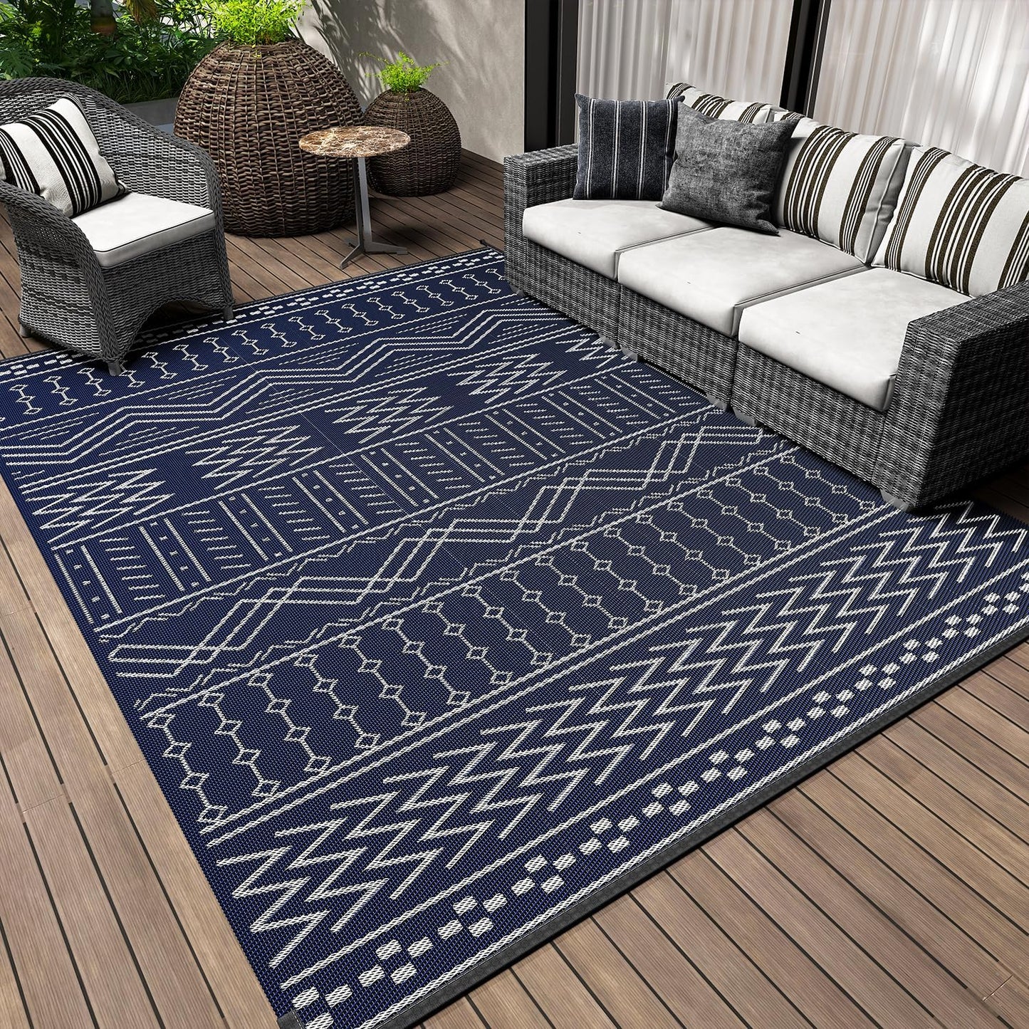 Outdoor Rug Carpet Waterproof 8x10 ft Patio Rug Mat Indoor Outdoor Area Rug for RV Camping Picnic Reversible Lightweight Plastic Straw Outside Rug for Patio Decor Decoration Boho Rug Navy Blue White