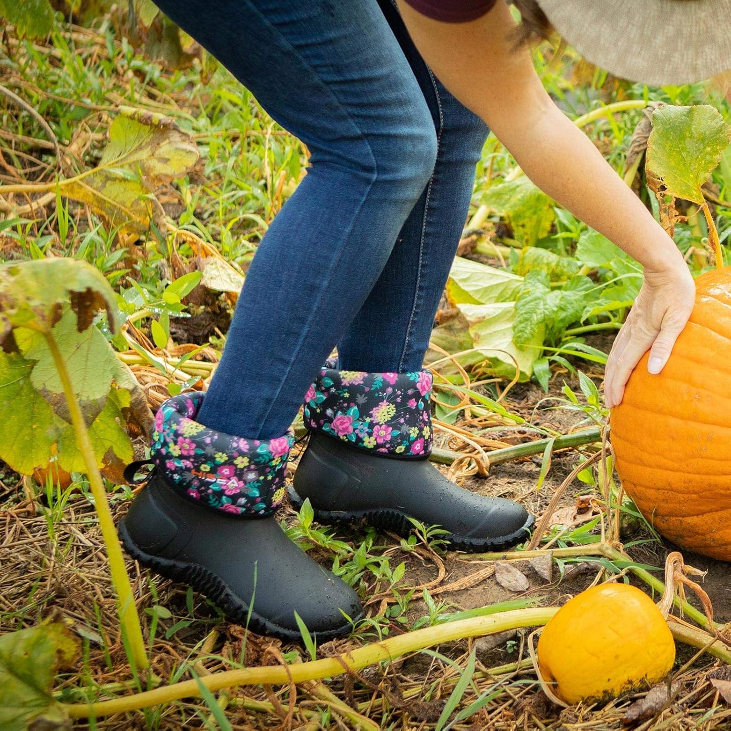 HISEA Women's Rubber Garden Boots Waterproof Insulated Yard Gardening Shoes Mid Height for Mud Working Outdoor