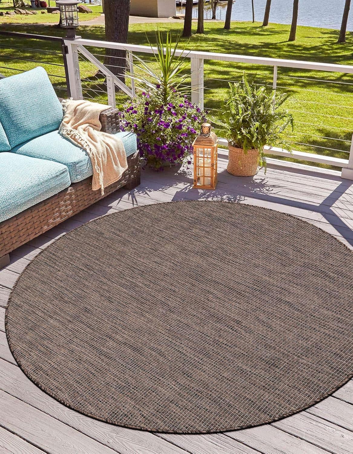 Unique Loom Outdoor Solid Collection Area Rug (3' 3" Round Light Brown/Ivory)