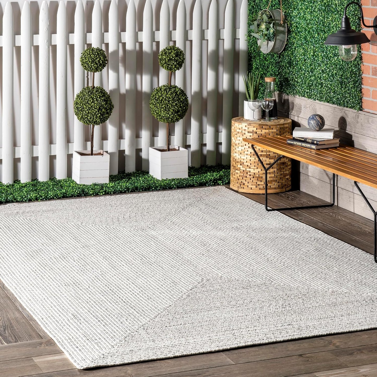 nuLOOM Wynn Braided Indoor/Outdoor Area Rug, 8x10, Ivory