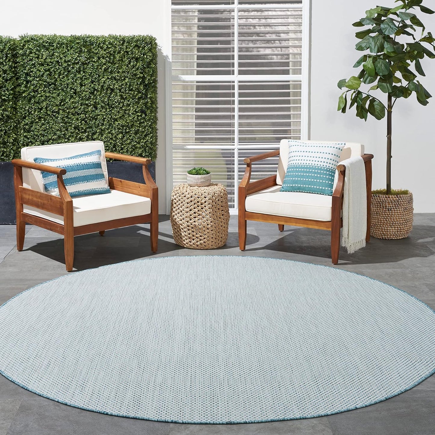 Nourison Home Courtyard 8' x Round Ivory Aqua Fabric Modern Area Rug (8' Round)