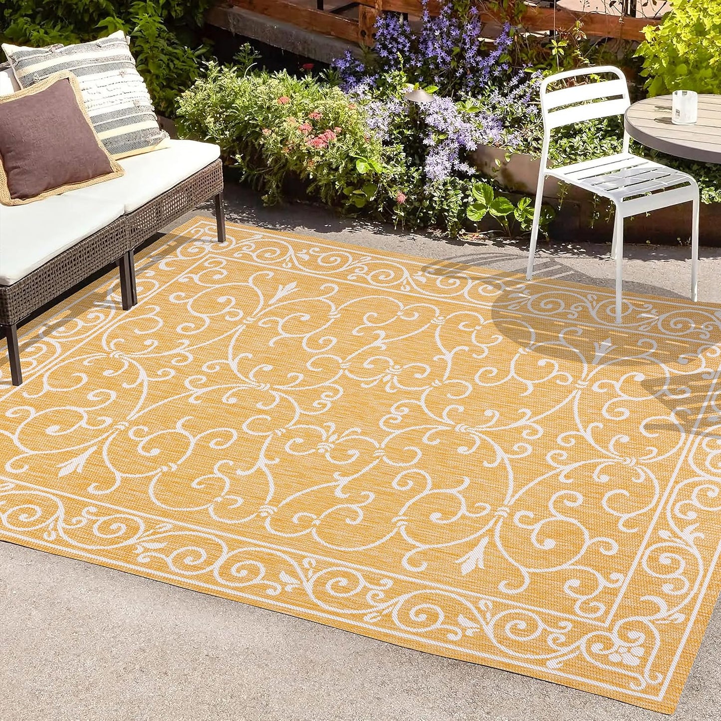 JONATHAN Y SMB106L-3 Charleston Vintage Filigree Textured Weave Indoor Outdoor Area Rug, Classic Traditional Easy-Cleaning,Bedroom,Kitchen,Backyard,Patio,Non Shedding, 3 X 5, Yellow/Cream