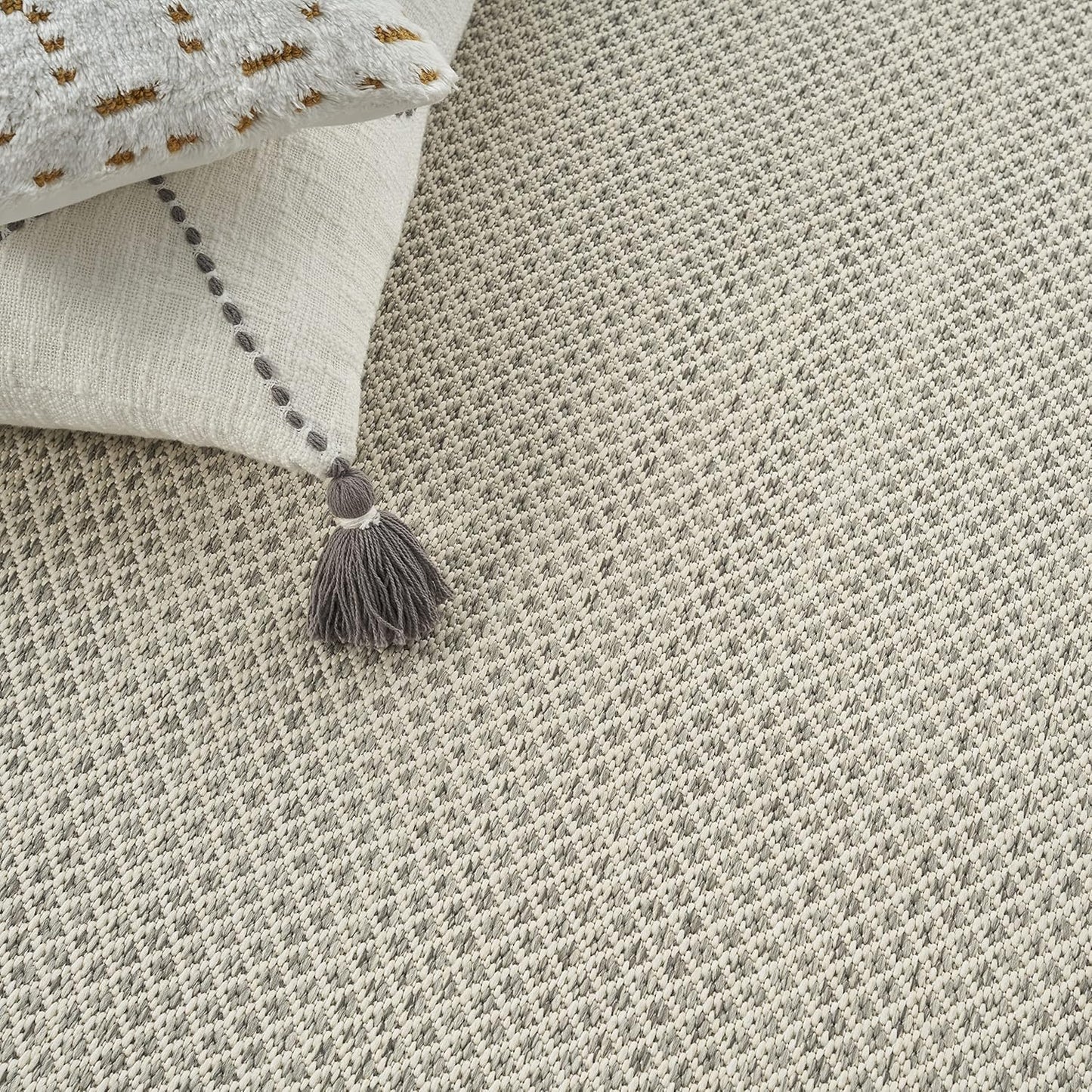 Nourison Home Courtyard Indoor/Outdoor Ivory Silver 4' x 6' Area Rug, Geometric, Easy Cleaning, Non Shedding, Bed Room, Living Room, Dining Room, Deck, Patio, Backyard (4x6)